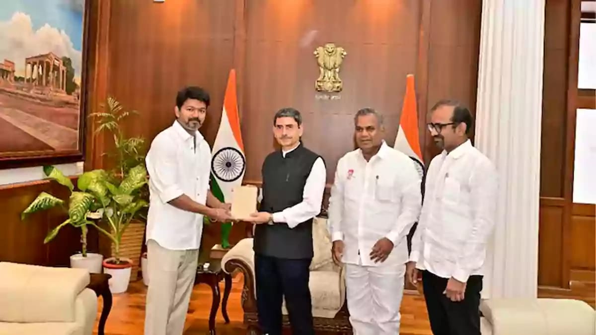 vijai - rn ravi