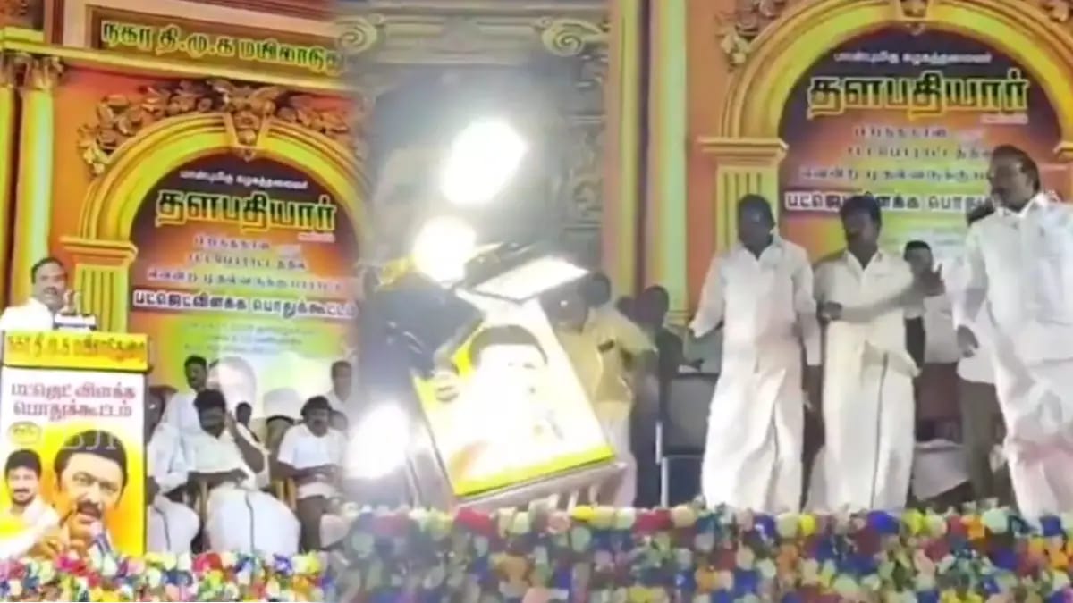 DMK MP A Rasa stage collapse