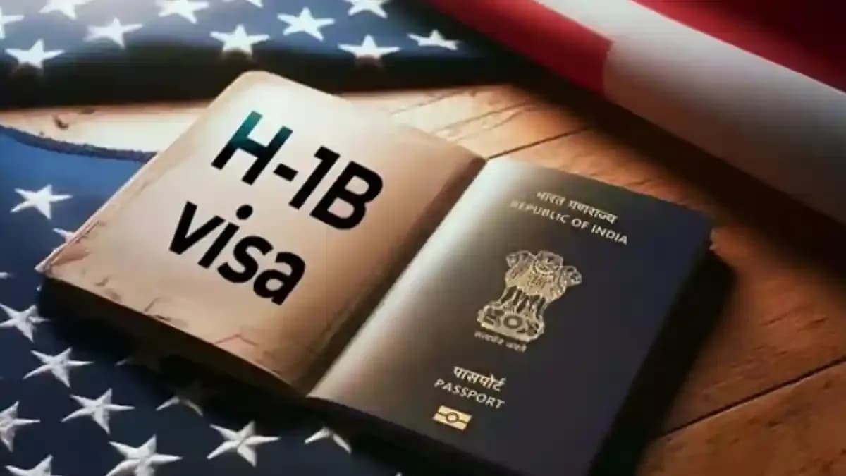 60 நாட்களில் அமெரிக்காவை விட்டு வெளியேறுங்கள்! H-1B பணியாளர்களுக்கு US அதிரடி எச்சரிக்கை!