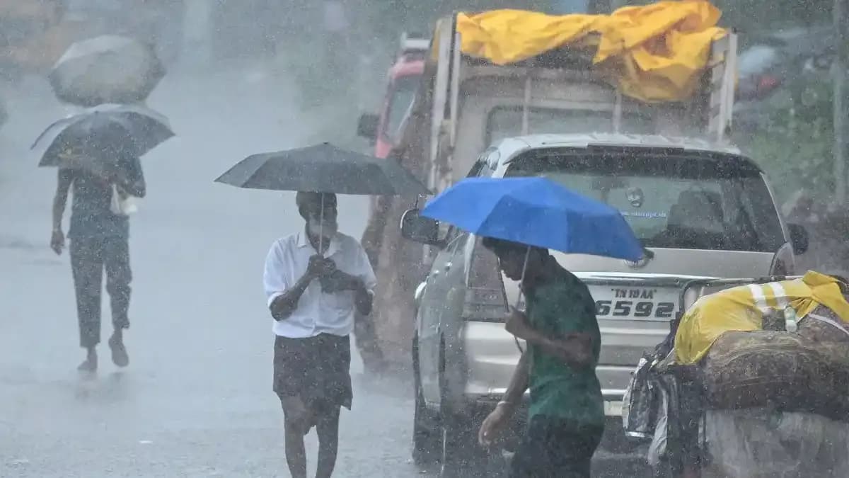 கன்னியாகுமரி, நீலகிரி மாவட்டங்களில் மிக கனமழை அலர்ட்! வானிலை மையம் தகவல்!