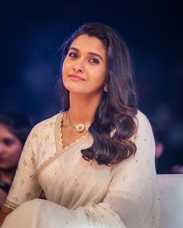 Priya Bhavani Shankar look