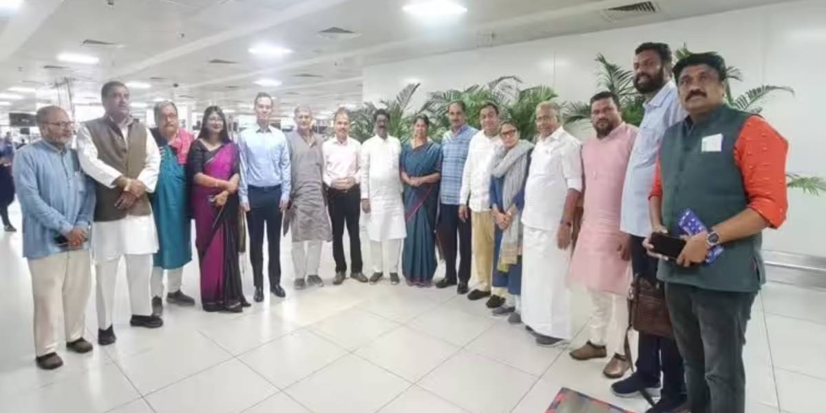 INDIA alliance party Leaders reach in Manipur, Imphal