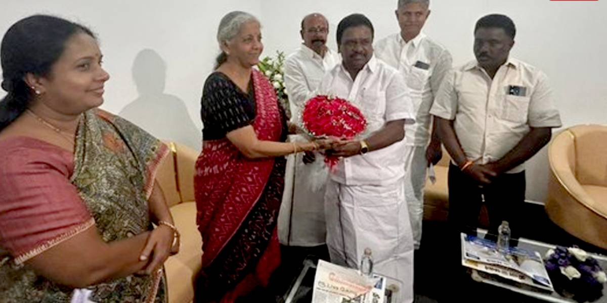 ADMK MLAs Meet with Uniom Minister Nirmala Sitharaman