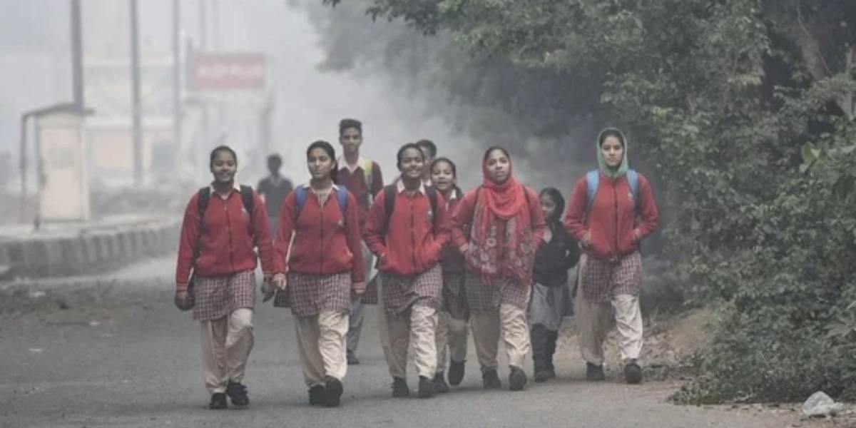 School Leave - Air Polution in Delhi
