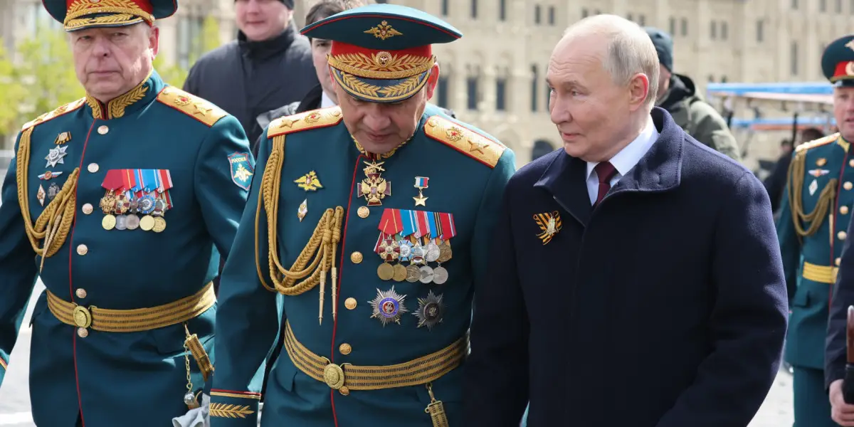 Vladimir Putin and Sergei Shoigu