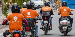 swiggy delivery boy