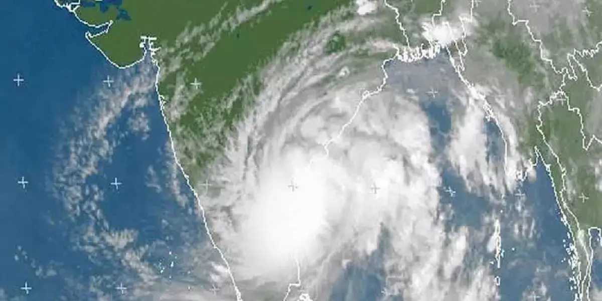 low pressure area in the Bay of Bengal