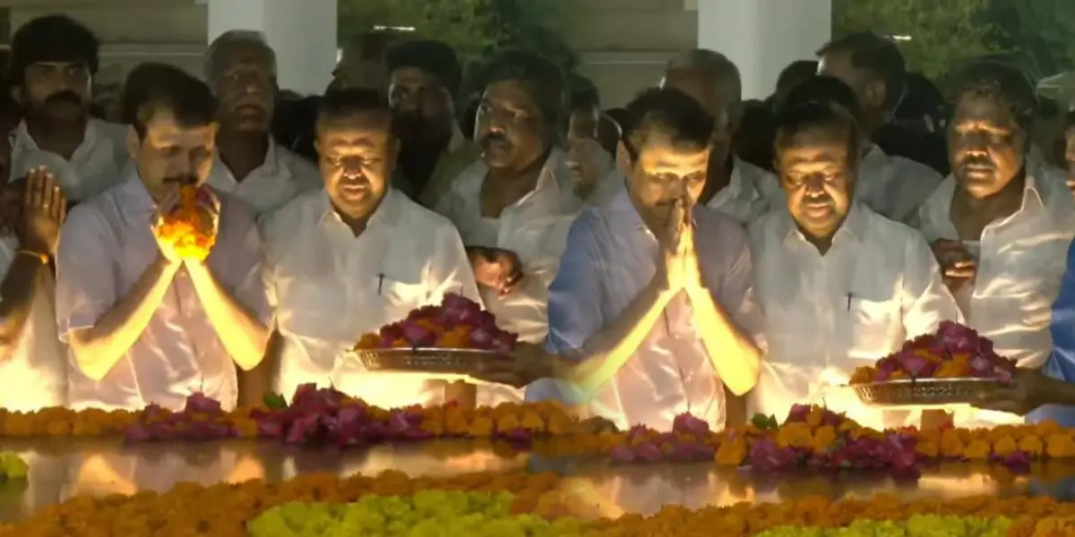 Senthil Balaji at Anna , Kalaingar memorial