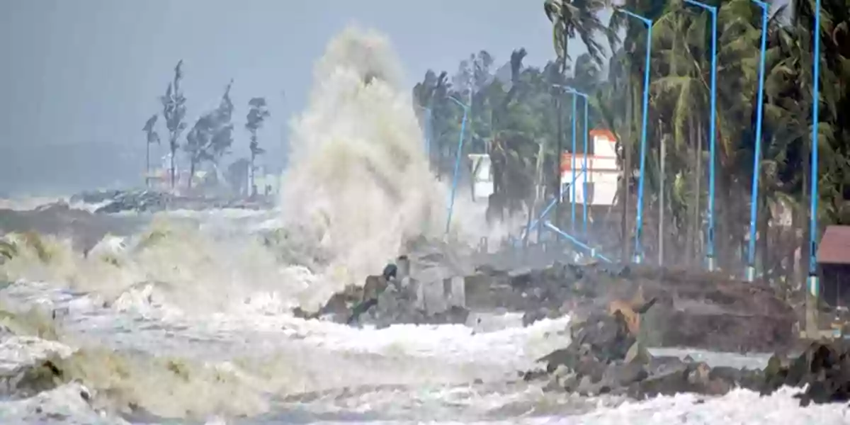 puducherry bengal cyclone